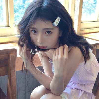 纸月亮